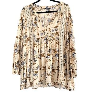 American Eagle Outfitters Floral Blouse - Cream and Blue